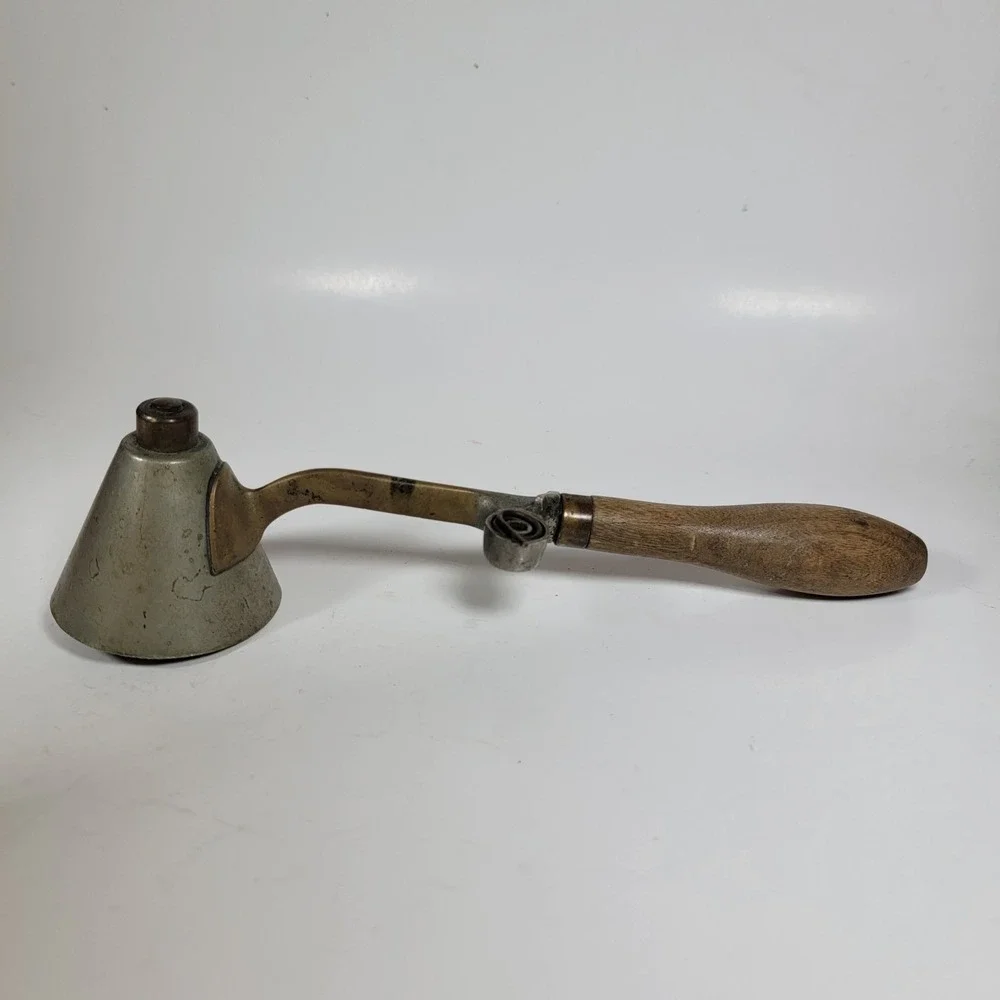 Antique Gilchrists No 33?  Ice Cream Dipper Cone Conical Shape Scoop Wood Handle